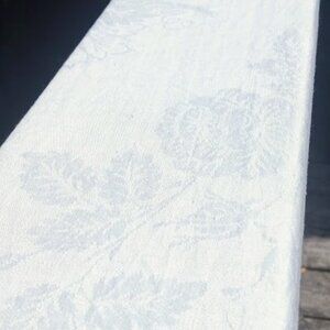 Antique English White Linen Damask Tablecloth 132x84